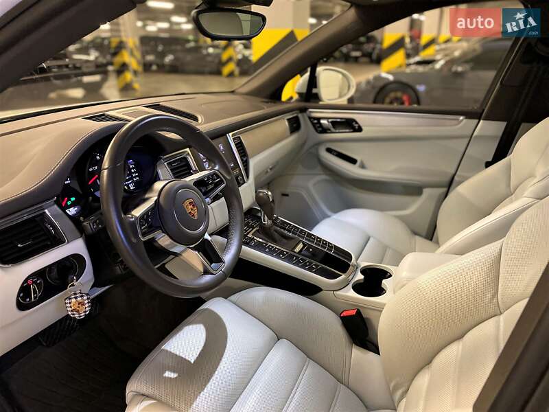 Внедорожник / Кроссовер Porsche Macan 2017 в Киеве фото 24 Внедорожник / Кроссовер Porsche Macan 2017 в Киеве