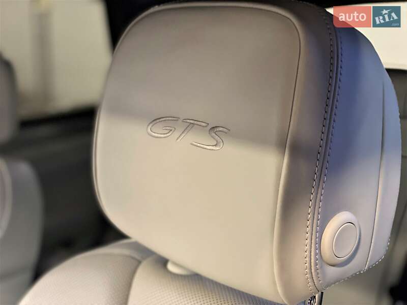 Внедорожник / Кроссовер Porsche Macan 2017 в Киеве фото 36 Внедорожник / Кроссовер Porsche Macan 2017 в Киеве