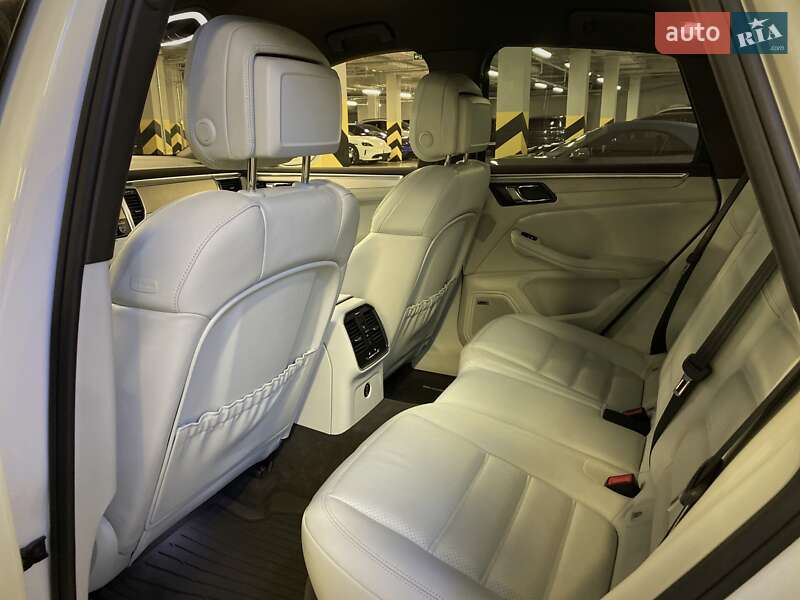 Внедорожник / Кроссовер Porsche Macan 2017 в Киеве фото 37 Внедорожник / Кроссовер Porsche Macan 2017 в Киеве