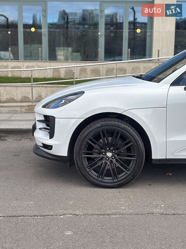 Внедорожник / Кроссовер Porsche Macan 2019 в Днепре