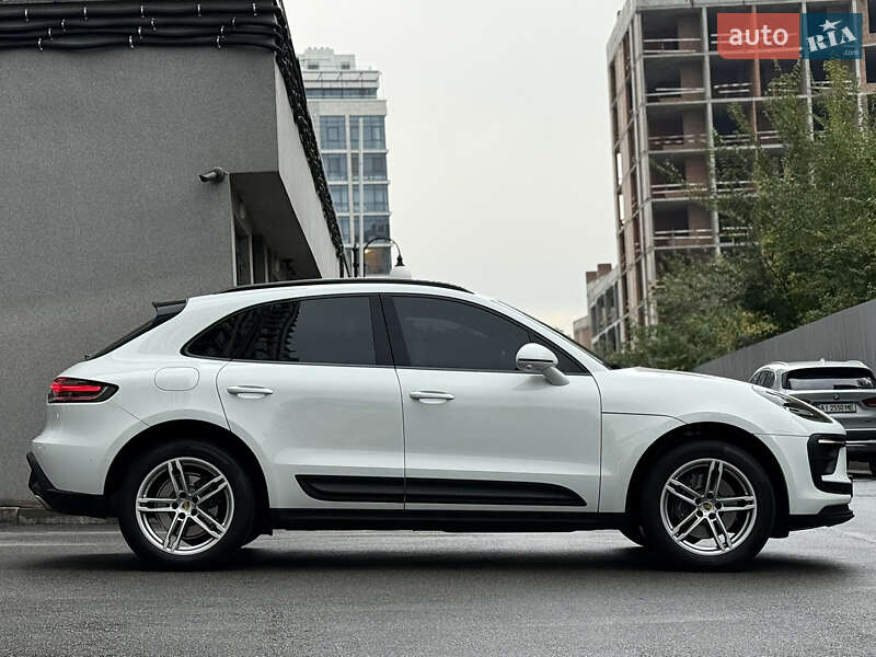 Внедорожник / Кроссовер Porsche Macan 2023 в Киеве фото 12 Внедорожник / Кроссовер Porsche Macan 2023 в Киеве