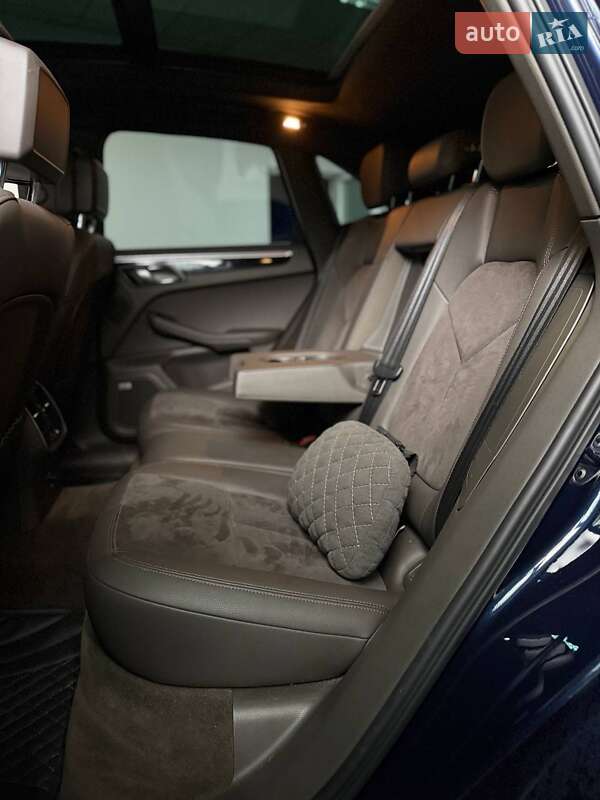 Внедорожник / Кроссовер Porsche Macan 2015 в Полтаве