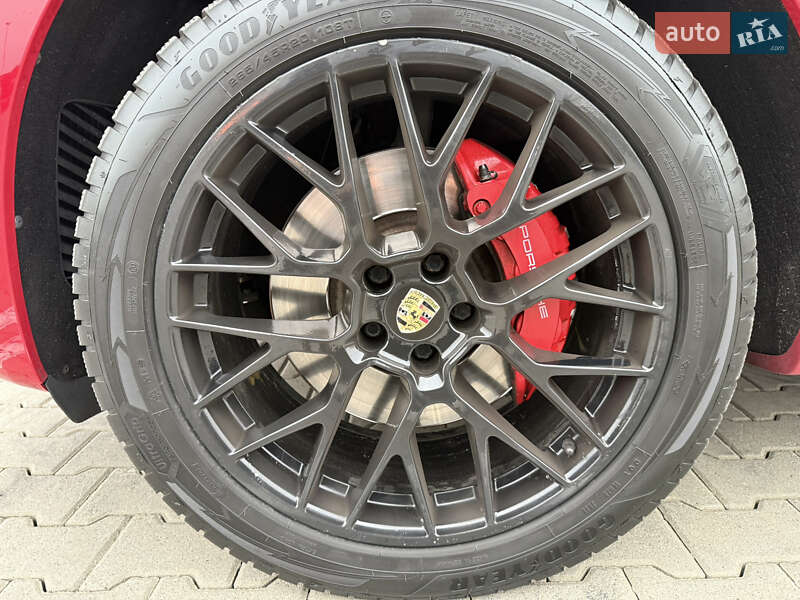 Внедорожник / Кроссовер Porsche Macan 2016 в Киеве фото 7 Внедорожник / Кроссовер Porsche Macan 2016 в Киеве