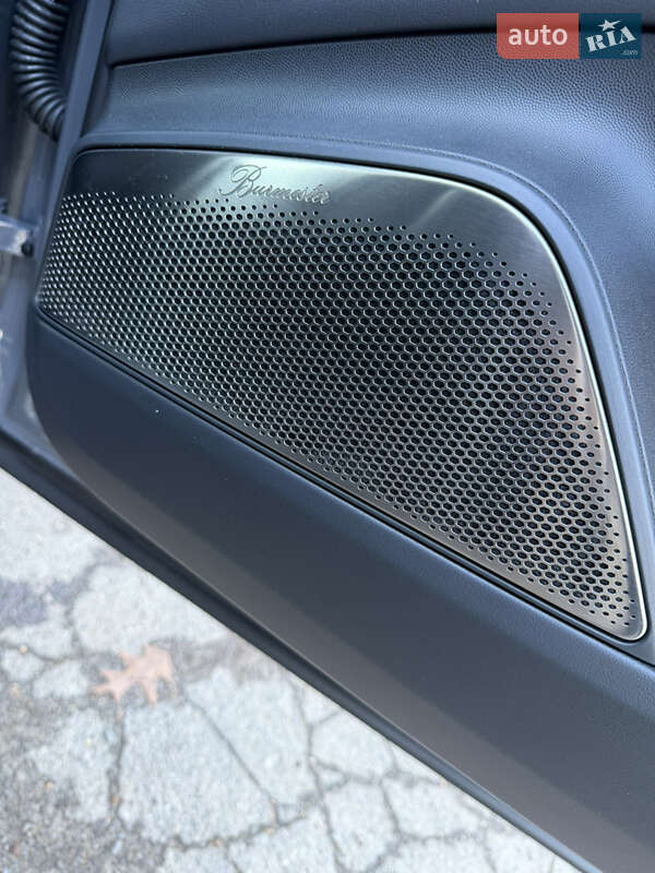 Внедорожник / Кроссовер Porsche Macan 2025 в Львове