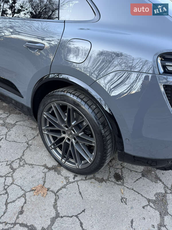 Внедорожник / Кроссовер Porsche Macan 2025 в Львове