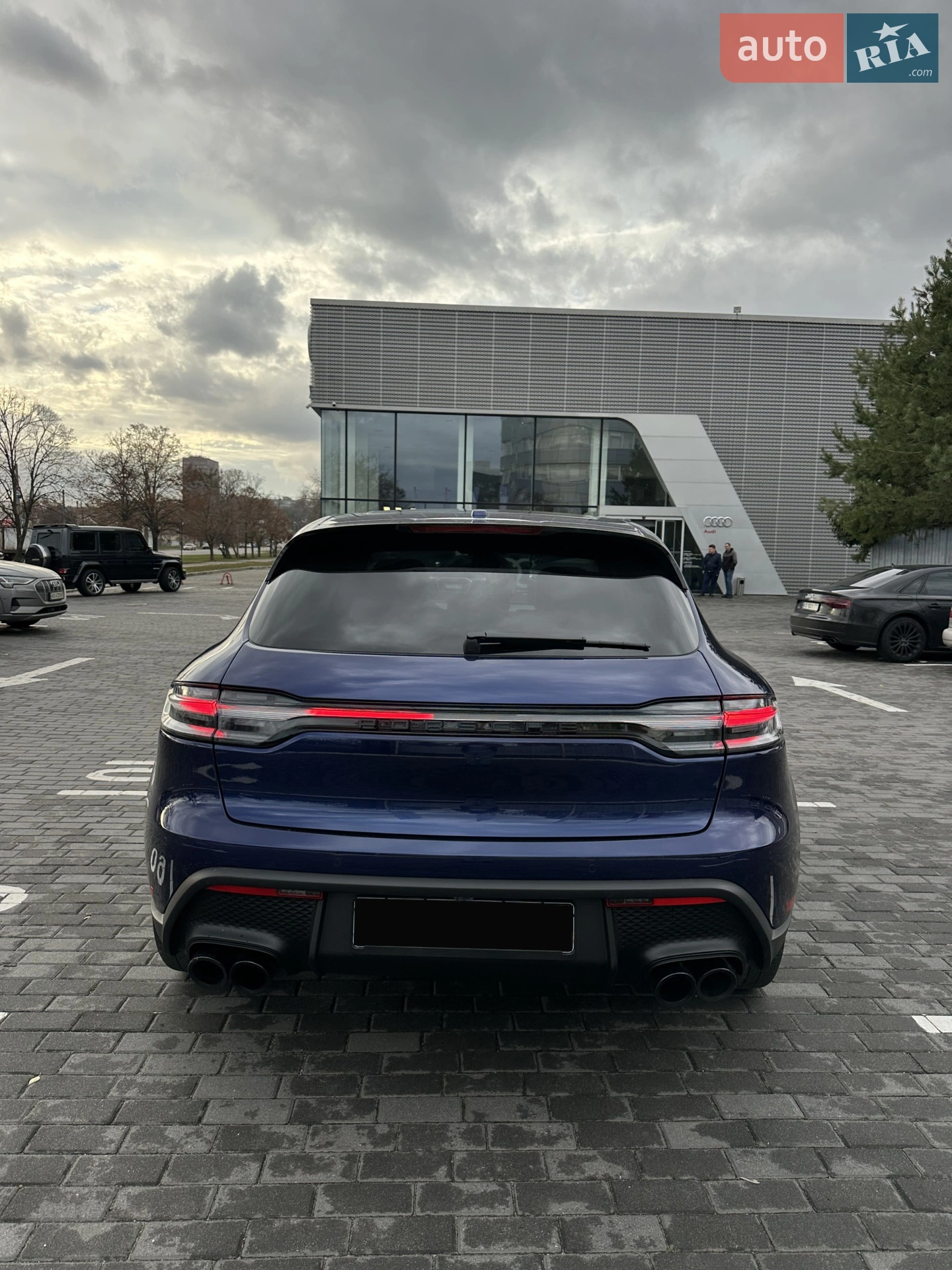 2023 Porsche Macan - мініатюра 8
