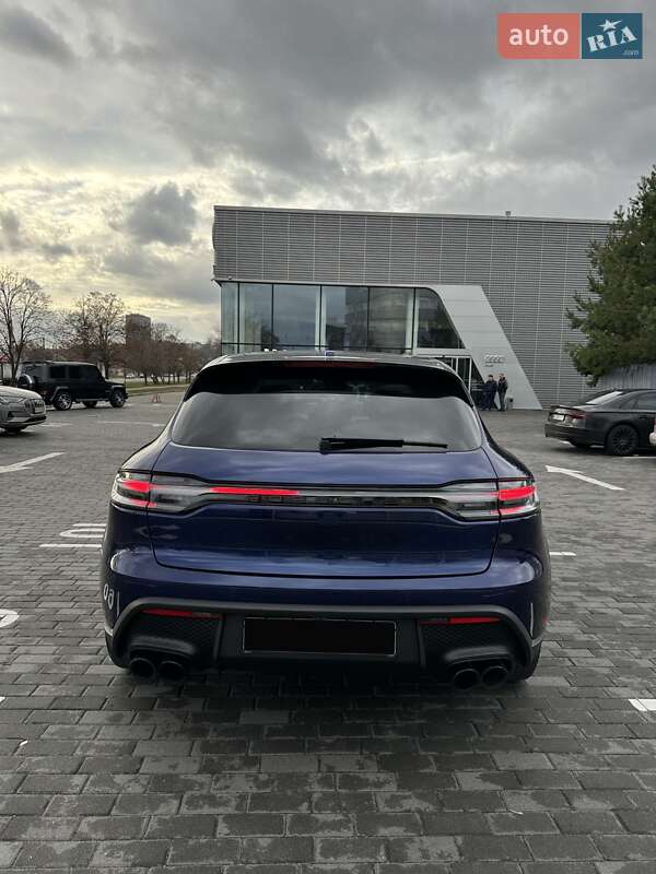 Позашляховик / Кросовер Porsche Macan 2023 в Києві