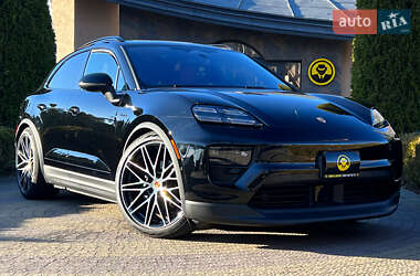 Позашляховик / Кросовер Porsche Macan 2025 в Львові