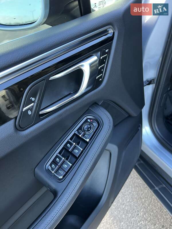 Позашляховик / Кросовер Porsche Macan 2016 в Вінниці фото 32 Позашляховик / Кросовер Porsche Macan 2016 в Вінниці