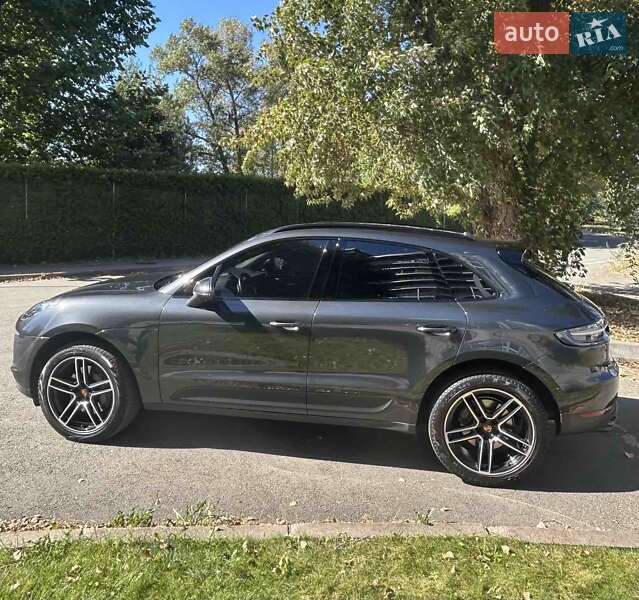 Позашляховик / Кросовер Porsche Macan 2019 в Києві