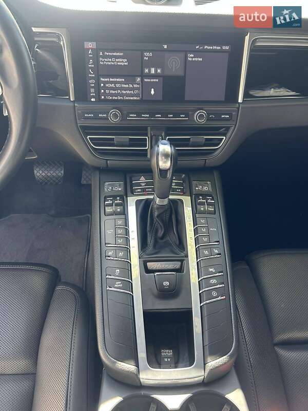 Позашляховик / Кросовер Porsche Macan 2019 в Києві
