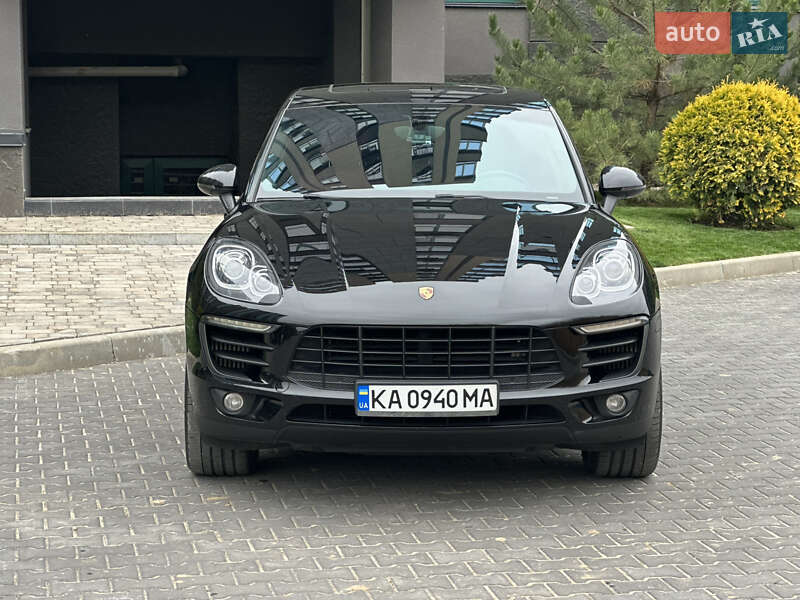 Внедорожник / Кроссовер Porsche Macan 2015 в Киеве