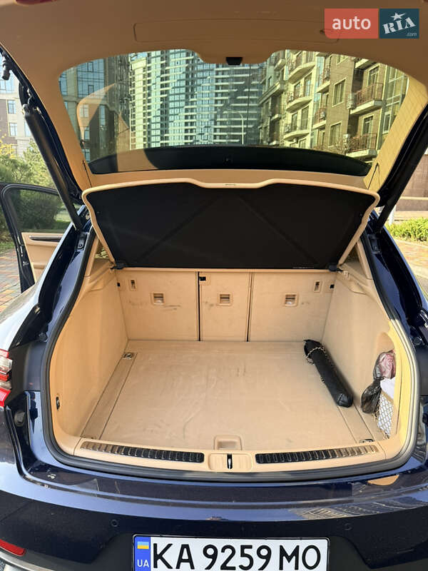 Внедорожник / Кроссовер Porsche Macan 2017 в Киеве фото 17 Внедорожник / Кроссовер Porsche Macan 2017 в Киеве