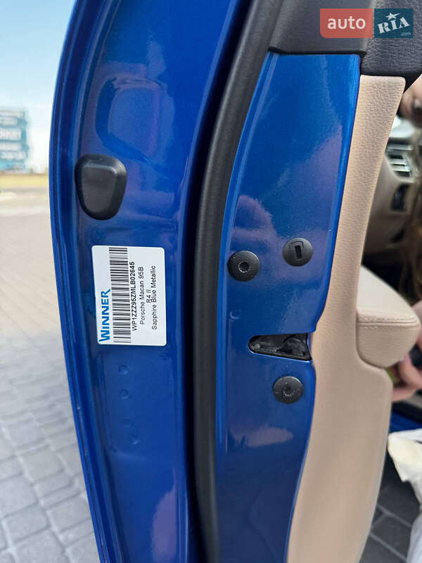 Позашляховик / Кросовер Porsche Macan 2020 в Києві фото 9 Позашляховик / Кросовер Porsche Macan 2020 в Києві