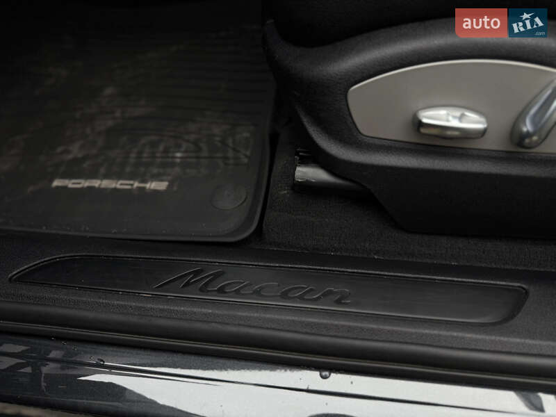 Позашляховик / Кросовер Porsche Macan 2020 в Львові