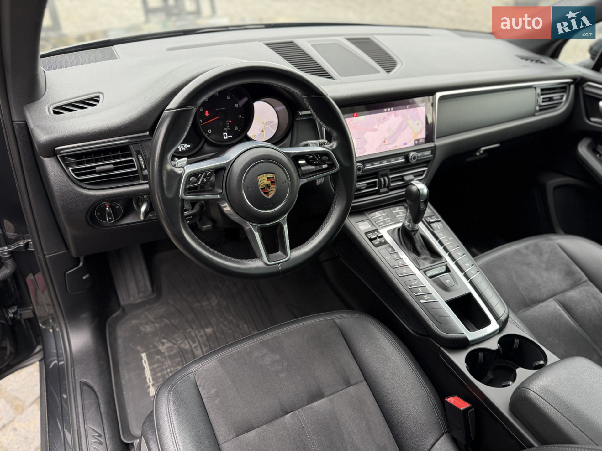 2020 Porsche Macan - мініатюра 31
