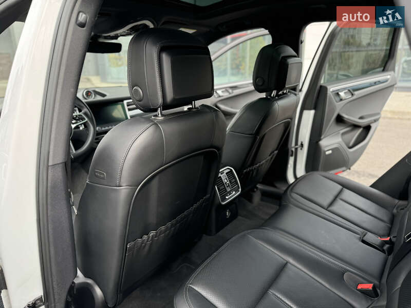 Позашляховик / Кросовер Porsche Macan 2019 в Харкові