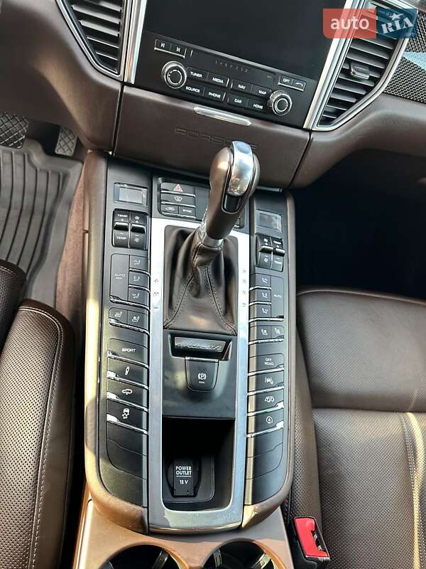 Внедорожник / Кроссовер Porsche Macan 2018 в Одессе фото 13 Внедорожник / Кроссовер Porsche Macan 2018 в Одессе