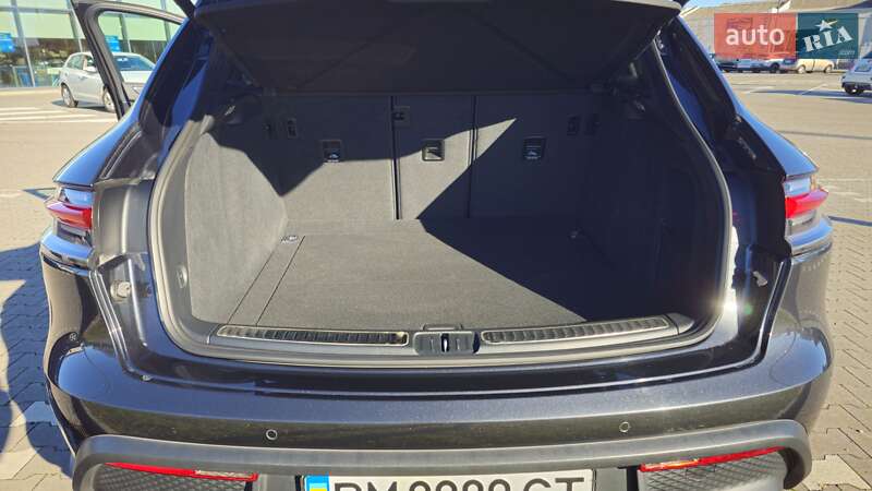 Позашляховик / Кросовер Porsche Macan 2021 в Сумах