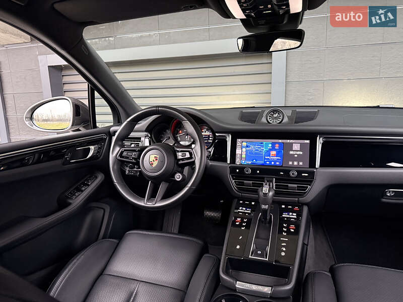Позашляховик / Кросовер Porsche Macan 2022 в Києві