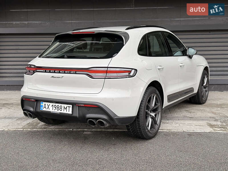 Позашляховик / Кросовер Porsche Macan 2022 в Києві