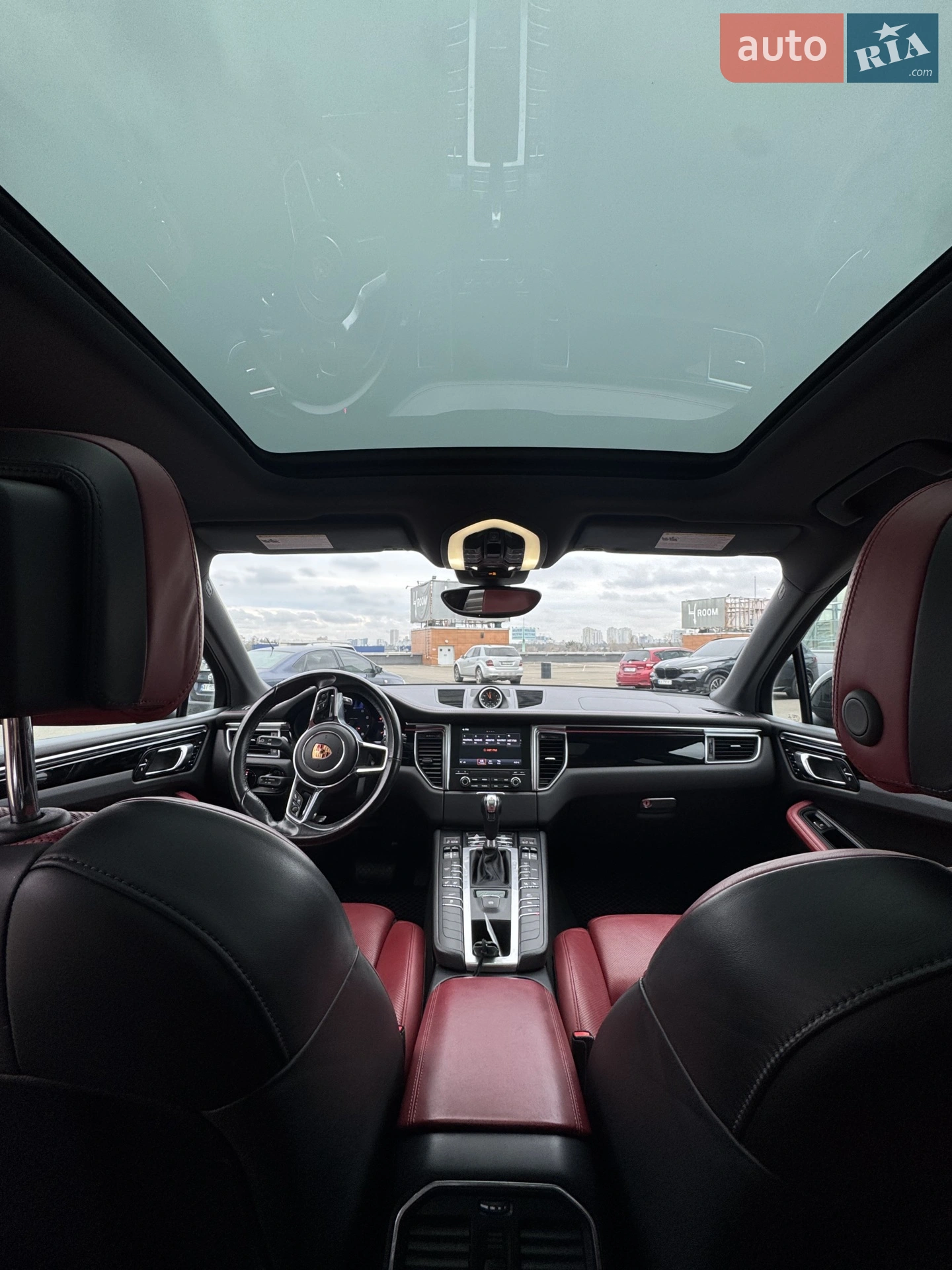 2018 Porsche Macan - мініатюра 22