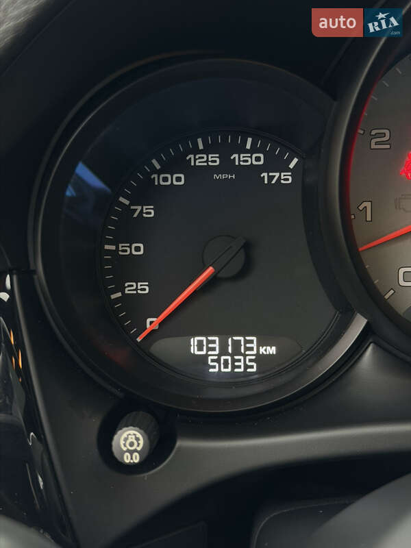 Позашляховик / Кросовер Porsche Macan 2015 в Хмельницькому