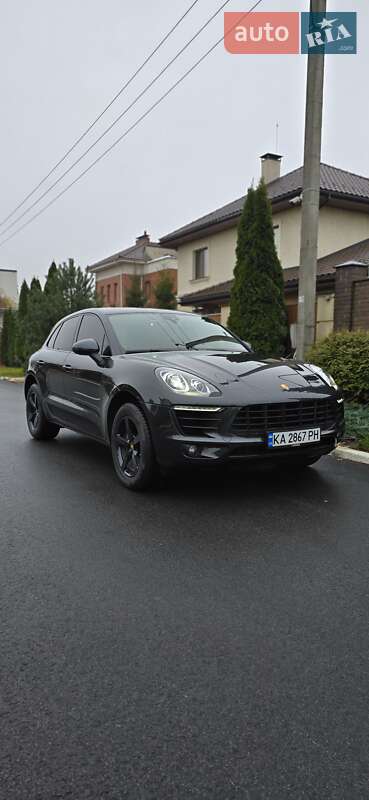 Внедорожник / Кроссовер Porsche Macan 2018 в Ирпене