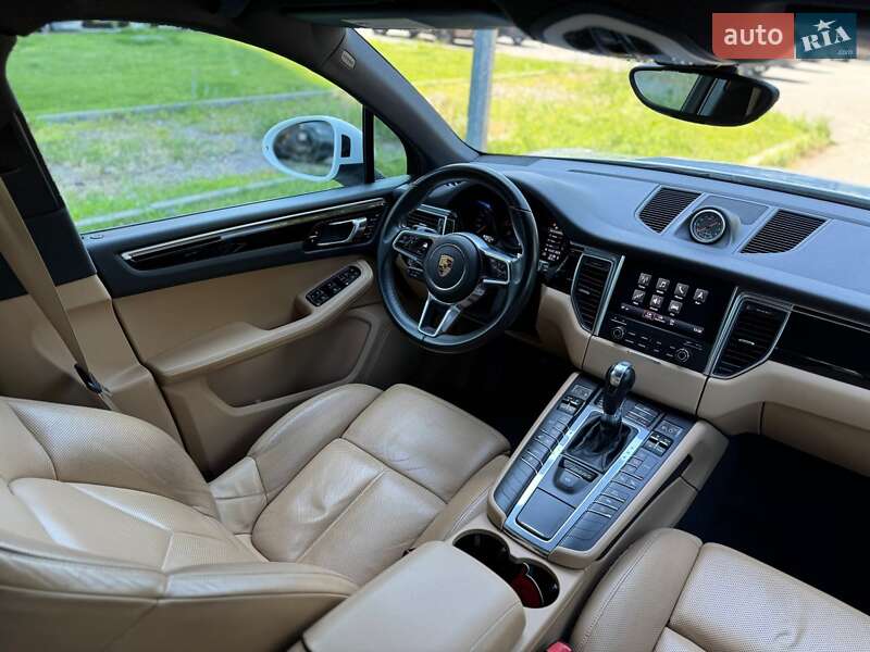 Внедорожник / Кроссовер Porsche Macan 2018 в Днепре