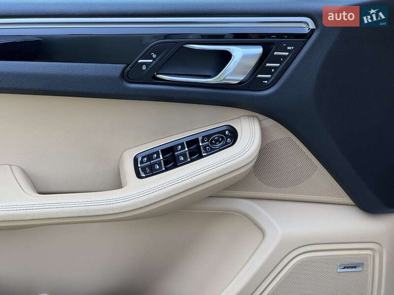 Внедорожник / Кроссовер Porsche Macan 2018 в Днепре