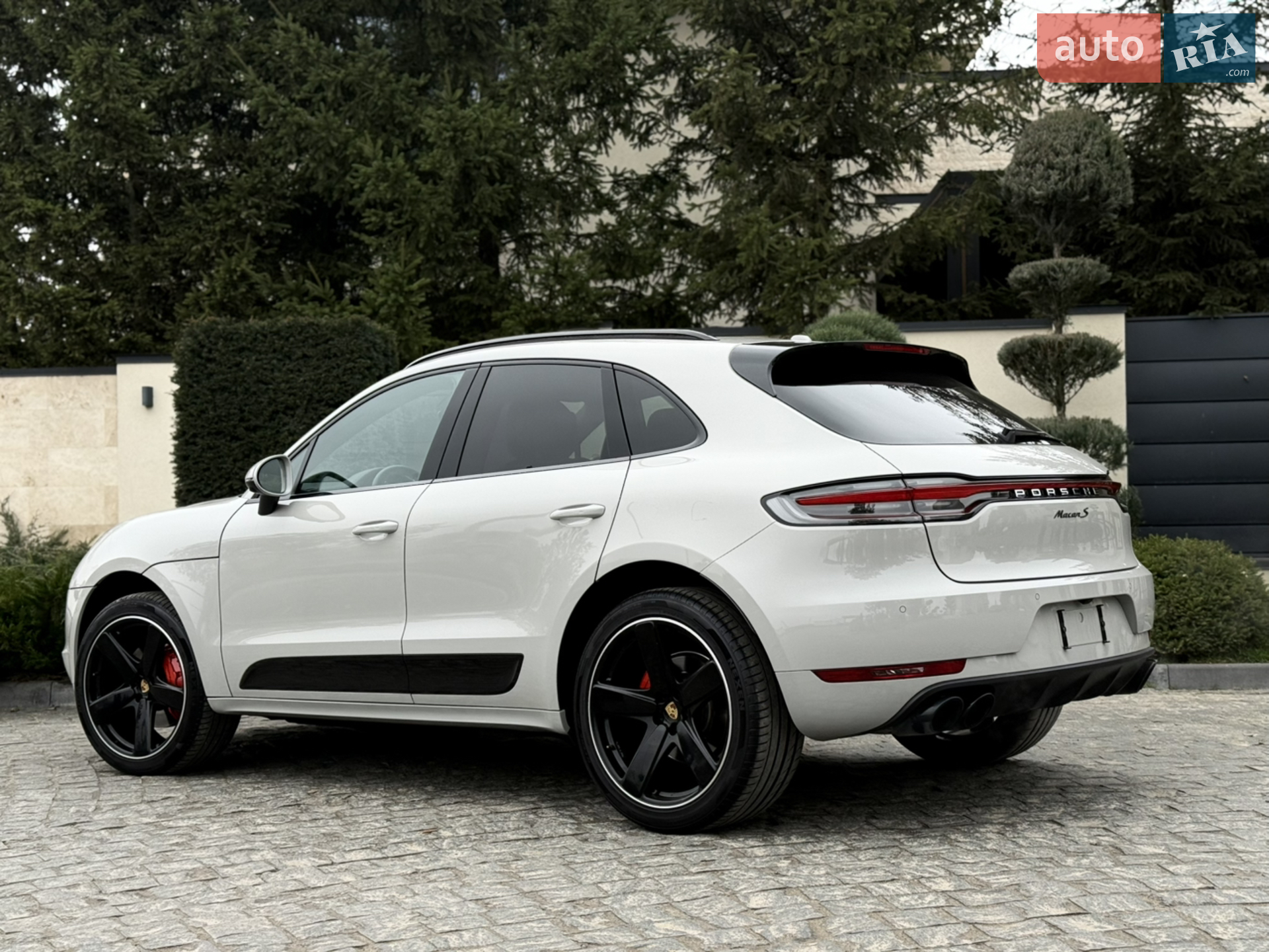 2021 Porsche Macan - мініатюра 18