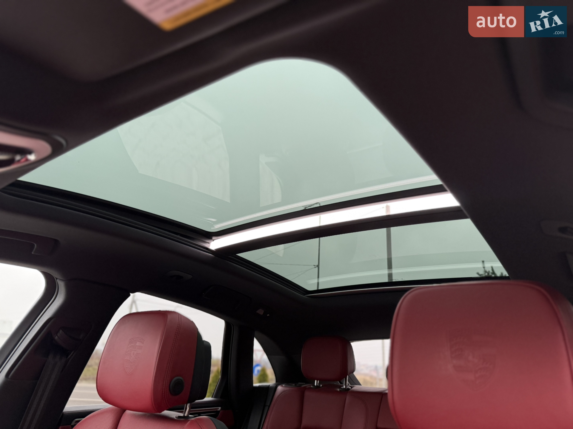 2021 Porsche Macan - мініатюра 34