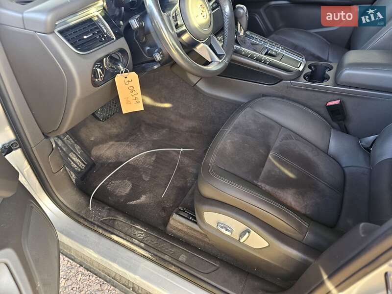 Внедорожник / Кроссовер Porsche Macan 2017 в Трускавце