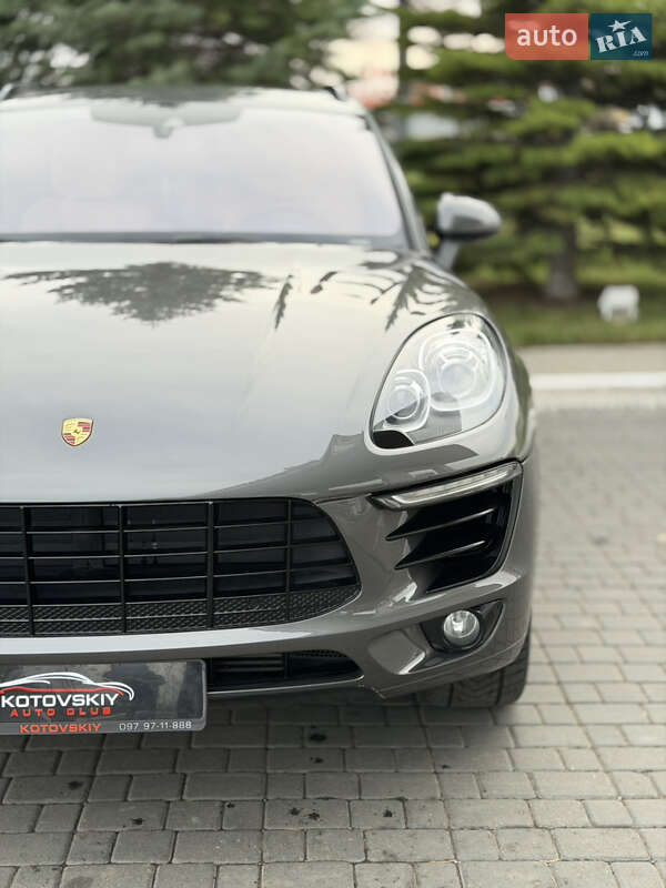 Внедорожник / Кроссовер Porsche Macan 2018 в Одессе