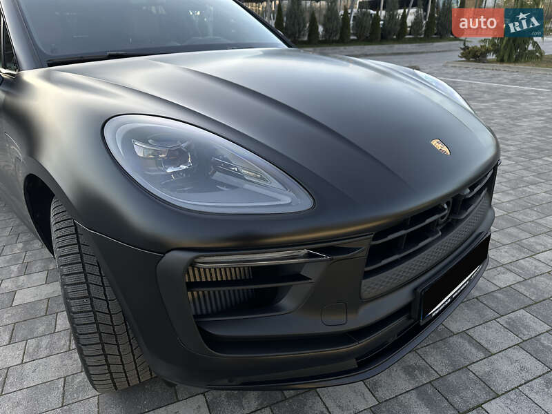 Позашляховик / Кросовер Porsche Macan 2024 в Львові