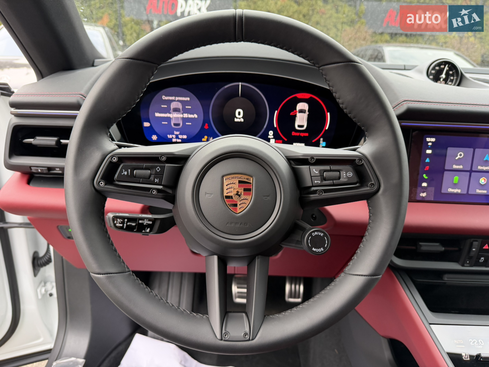 2025 Porsche Macan - мініатюра 17