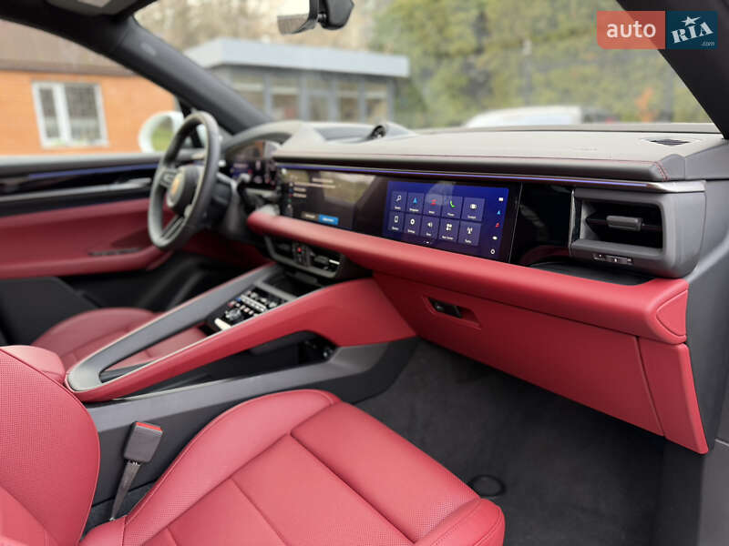 Позашляховик / Кросовер Porsche Macan 2025 в Києві