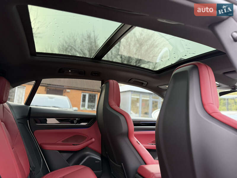 Позашляховик / Кросовер Porsche Macan 2025 в Києві