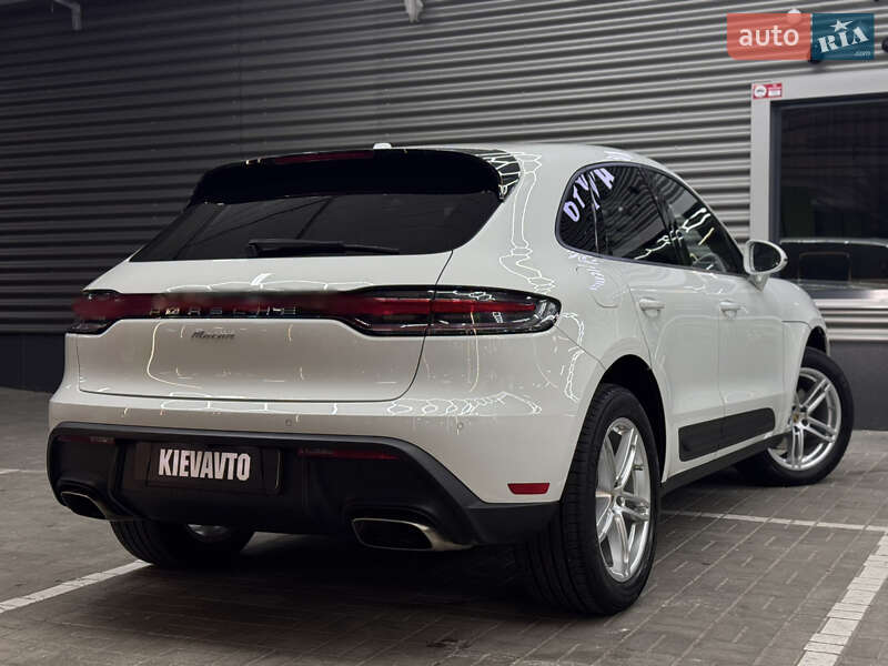 Внедорожник / Кроссовер Porsche Macan 2023 в Киеве