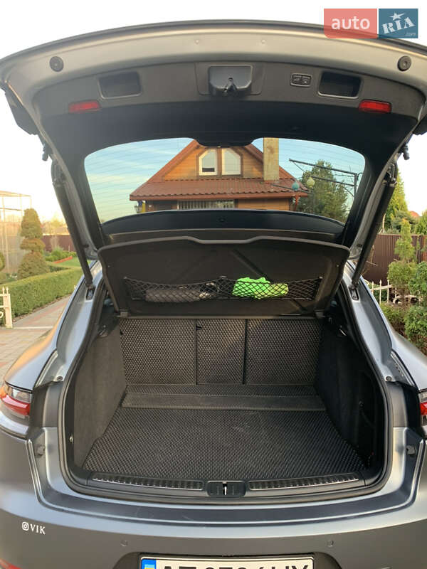 Внедорожник / Кроссовер Porsche Macan 2019 в Ивано-Франковске