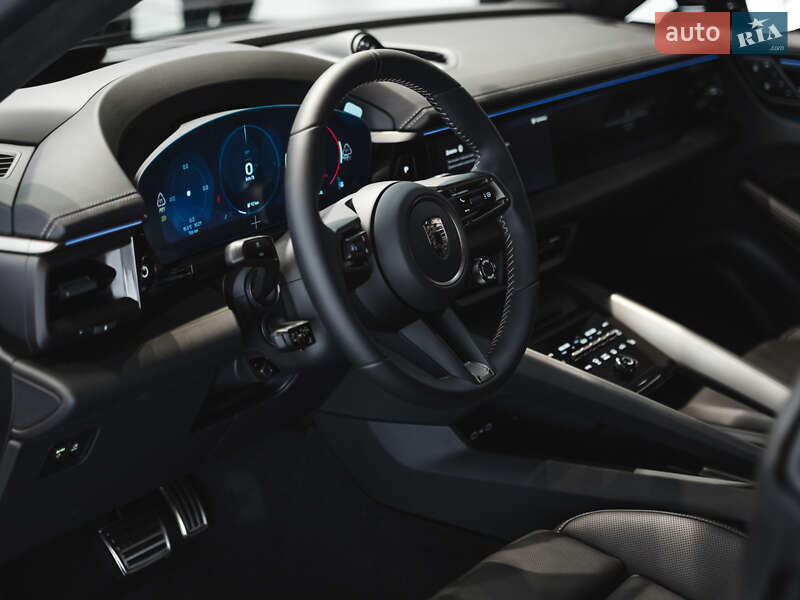 Внедорожник / Кроссовер Porsche Macan 2024 в Харькове