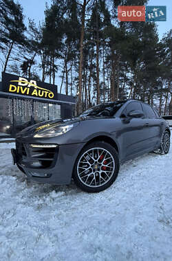 Внедорожник / Кроссовер Porsche Macan 2016 в Киеве