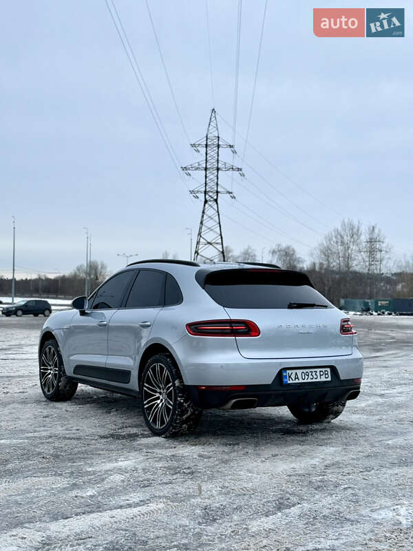Внедорожник / Кроссовер Porsche Macan 2018 в Киеве