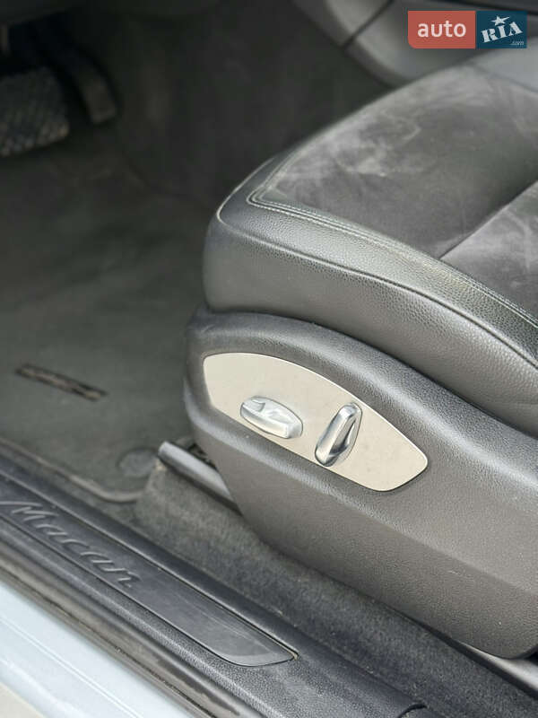 Внедорожник / Кроссовер Porsche Macan 2018 в Киеве