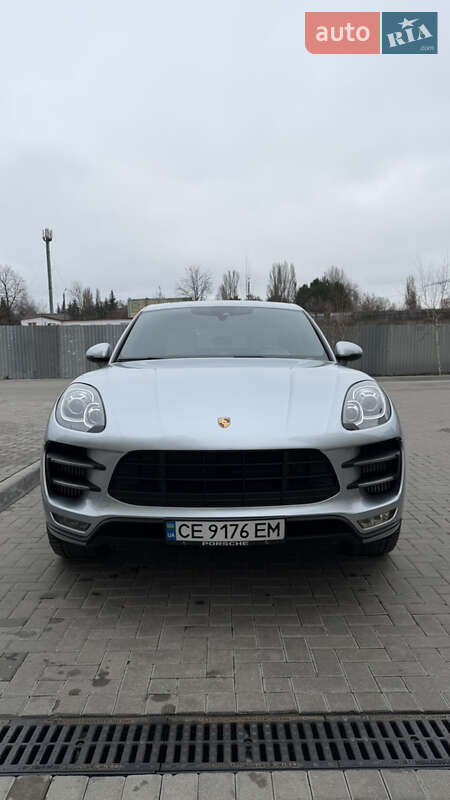 Внедорожник / Кроссовер Porsche Macan 2015 в Черновцах