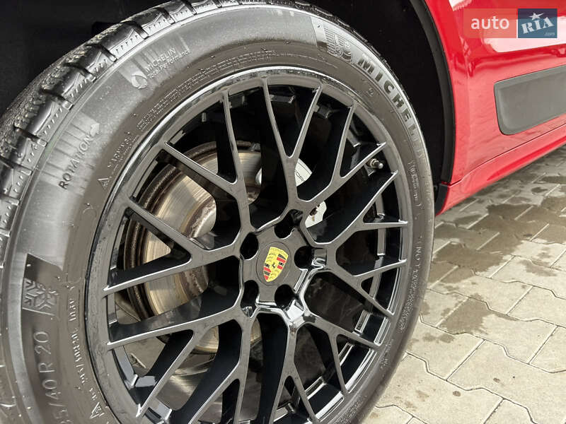 Позашляховик / Кросовер Porsche Macan 2017 в Вінниці