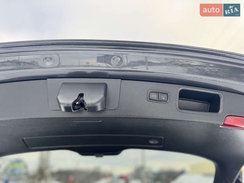 Внедорожник / Кроссовер Porsche Macan 2018 в Харькове