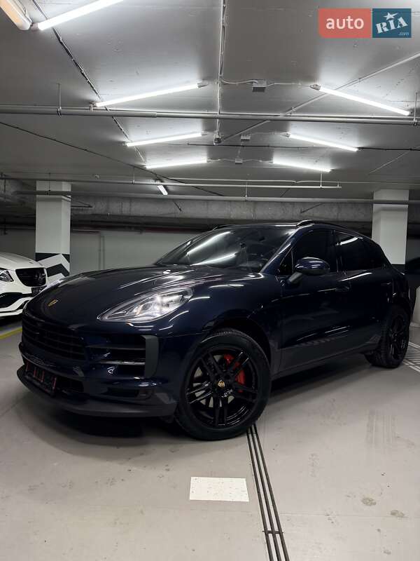 Внедорожник / Кроссовер Porsche Macan 2021 в Киеве