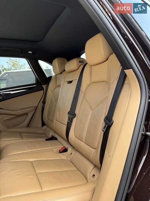 Внедорожник / Кроссовер Porsche Macan 2018 в Львове