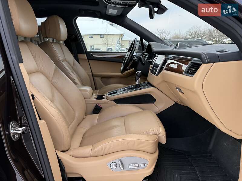 Внедорожник / Кроссовер Porsche Macan 2018 в Львове